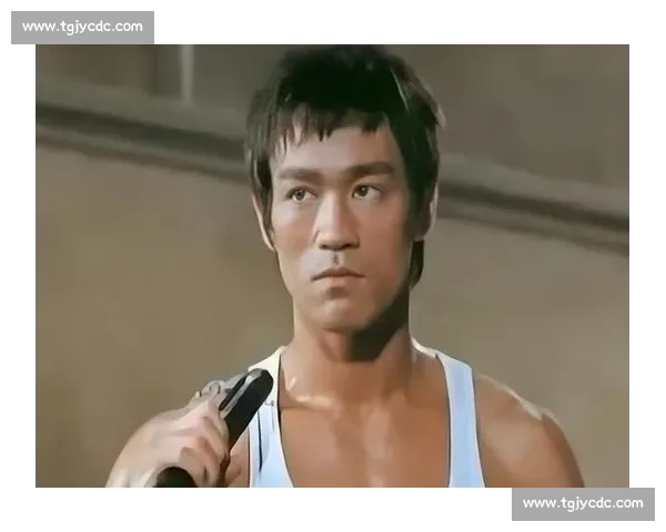 李小龙挑战泰拳王的巅峰对决谁能问鼎武林至尊之位